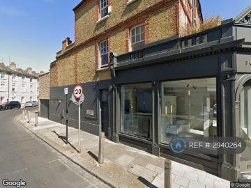 Queenstown Rd, London, SW8 1 bed flat to rent £2,000 pcm £462 pw