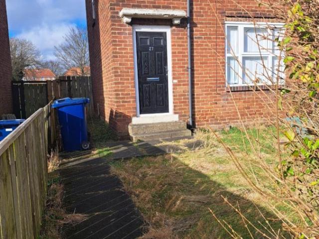 Queensway, Newcastle Upon Tyne NE4, 2 bed end terrace house to rent, £900 pcm | PrimeLocation