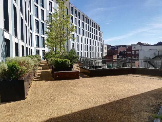Queensway, Redhill RH1, 2 bed flat to rent, £1,650 pcm | PrimeLocation