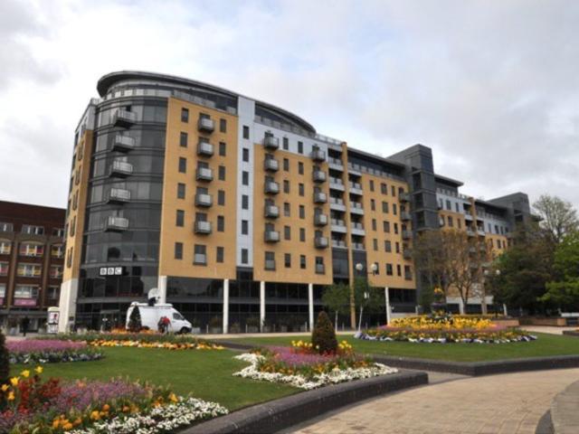 Queens Court, 57 Queens Dock Avenue, Hull, Yorkshire HU1, 2 bed flat to rent, £900 pcm | PrimeLocation