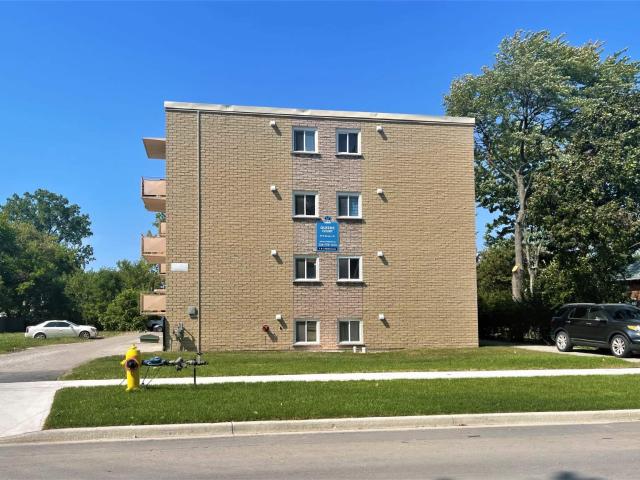 Queens Court Apartments One Bedroom Apartment Apartment for Rent