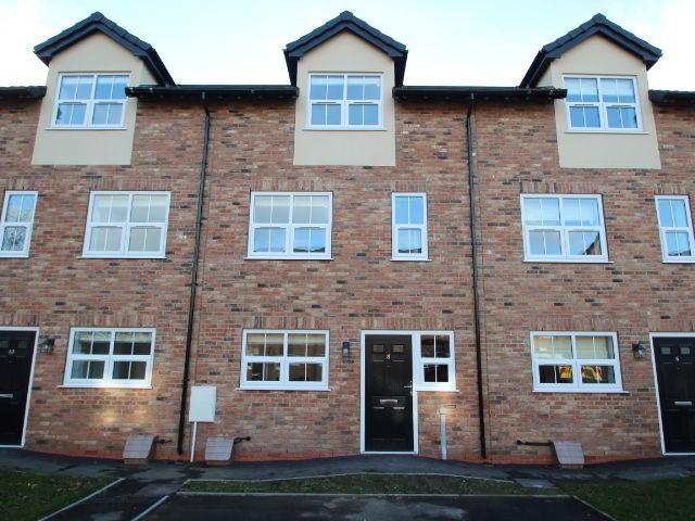 Queens Court Road, Basford 4 bed townhouse to rent £1,750 pcm £404 pw