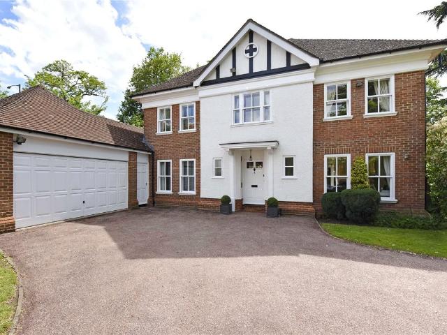 Queens Acre, Windsor, Berkshire SL4, 5 bed detached house to rent, £5,000 pcm | PrimeLocation