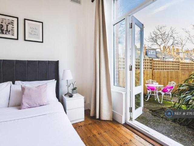 Queens Avenue, London, N10 1 bed flat to rent £2,700 pcm £623 pw