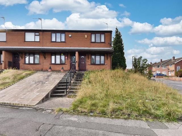 Queens Bower Road, Nottingham NG5 2 bed end of terrace house to rent £895 pcm £207 pw