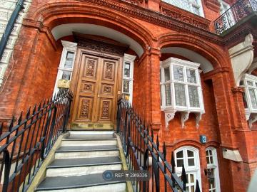 Queen's Gate, South Kensington SW7, 1 bed flat to rent, £2,925 pcm | PrimeLocation
