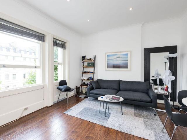 Queens Gate, South Kensington. 1 bed flat to rent £2,925 pcm £675 pw