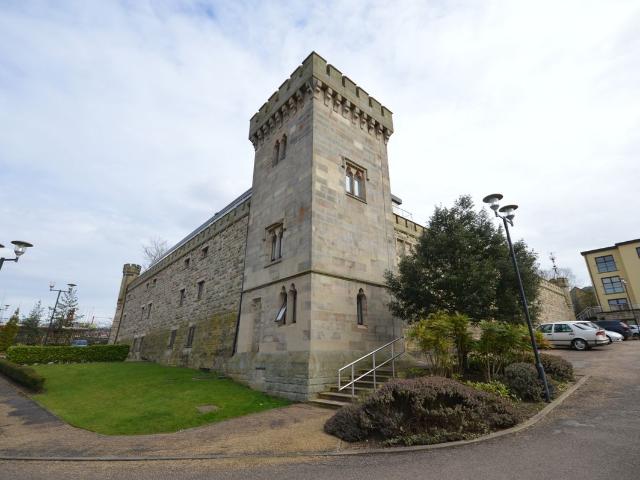 Queens Gardens, Sheffield S2, 1 bed flat to rent, £850 pcm | PrimeLocation