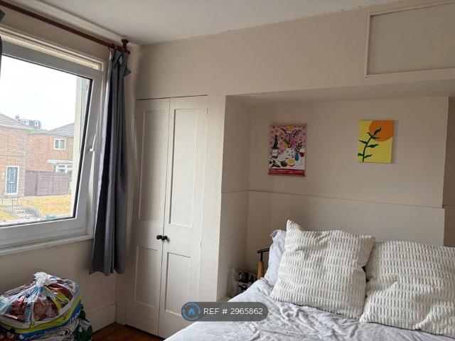Queens Park Road, Brighton BN2, 4 bed terraced house to rent, £2,050 pcm | PrimeLocation