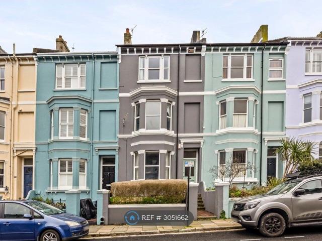 Queens Park Road, Brighton BN2, 1 bed flat to rent, £1,400 pcm | PrimeLocation