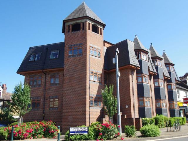 Queens Road, Watford WD17, 1 bed flat to rent, £1,100 pcm | PrimeLocation