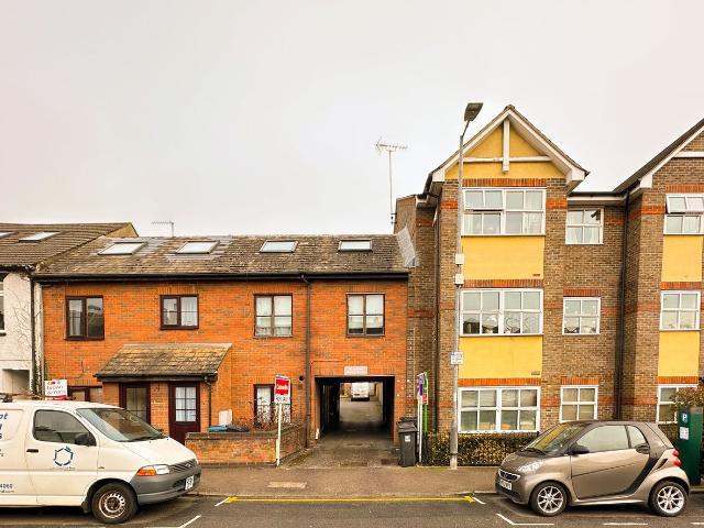 Queens Road, Watford WD17, 1 bed flat to rent, £1,250 pcm | PrimeLocation