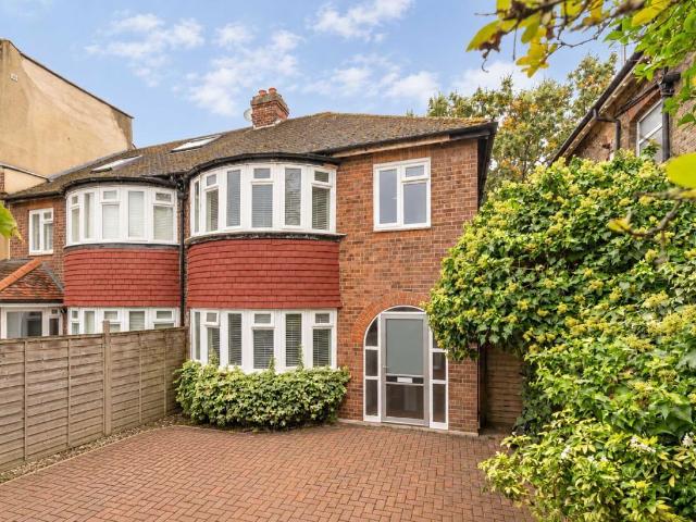 Queens Road, Wimbledon SW19, 3 bed property to rent, £3,500 pcm | PrimeLocation