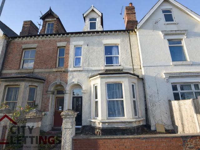 Queens Road, Beeston NG9, 5 bed shared accommodation to rent, £1,712 pcm | PrimeLocation