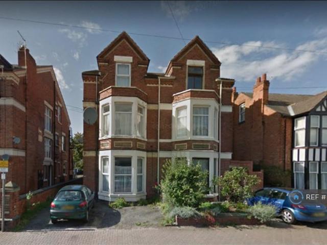 Queens Road, Beeston, Nottingham, NG9 Studio to rent £600 pcm £138 pw