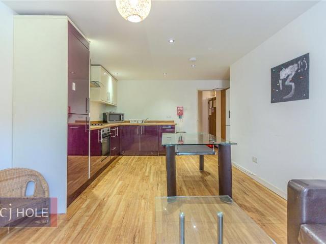 Queens Road, Bristol BS8 6 bed apartment to rent £3,750 pcm £865 pw