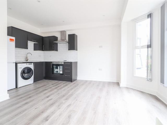 Queens Road, Coventry CV1, 1 bed flat to rent, £900 pcm | PrimeLocation