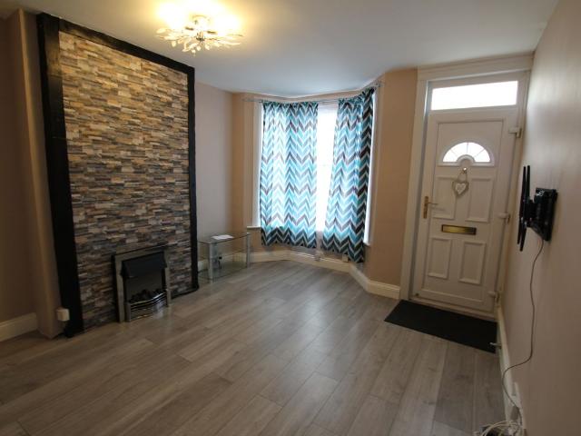 Queens Road, Gillingham ME7, 3 bed terraced house to rent, £1,600 pcm | PrimeLocation