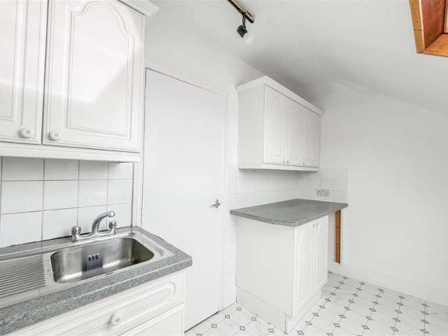 Queens Road, Hastings, TN34