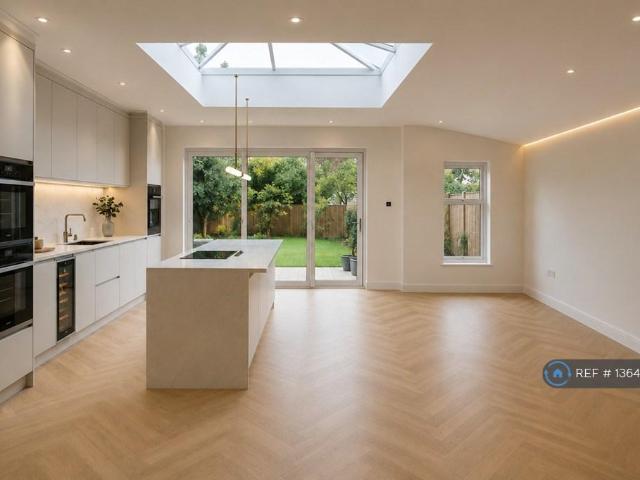 Queens Road, New Malden, KT3 4 bed semi detached house to rent £4,000 pcm £923 pw