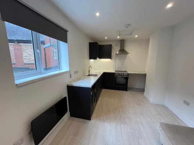 Queens Road, Nuneaton CV11, 1 bed flat to rent, £720 pcm | PrimeLocation