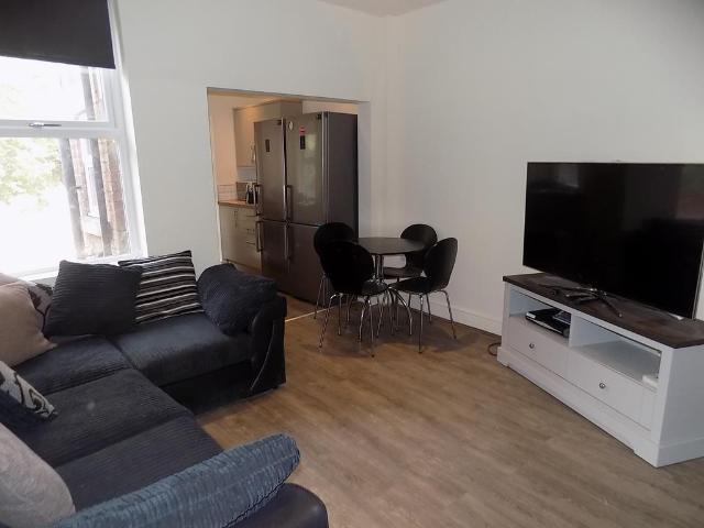Queens Road, Sheffield S2 5 bed house share to rent £2,058 pcm £475 pw