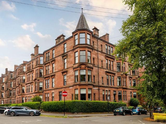 Queensborough Gardens, Glasgow. 4 bed apartment to rent £2,800 pcm £646 pw