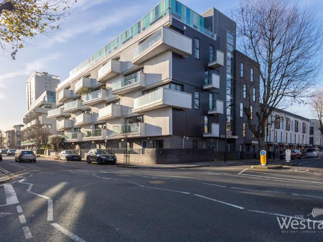 Queensbridge Road, London E8, 1 bed flat to rent, £2,200 pcm | PrimeLocation