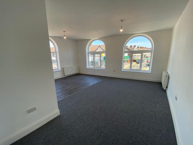 Queensdale Road, Liverpool L18, 2 bed flat to rent, £850 pcm | PrimeLocation