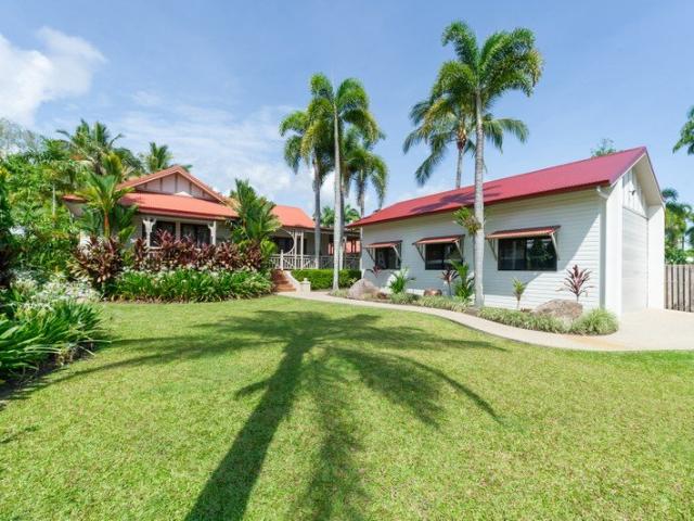 Queenslander Charm