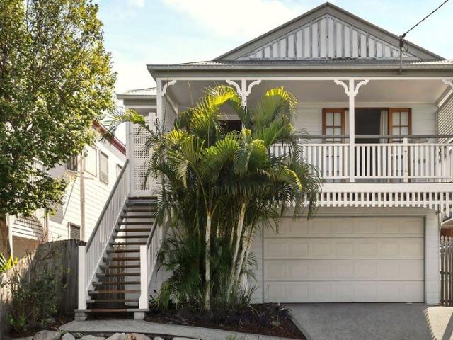 Queenslander Character, Contemporary Living, Inner City Convenience