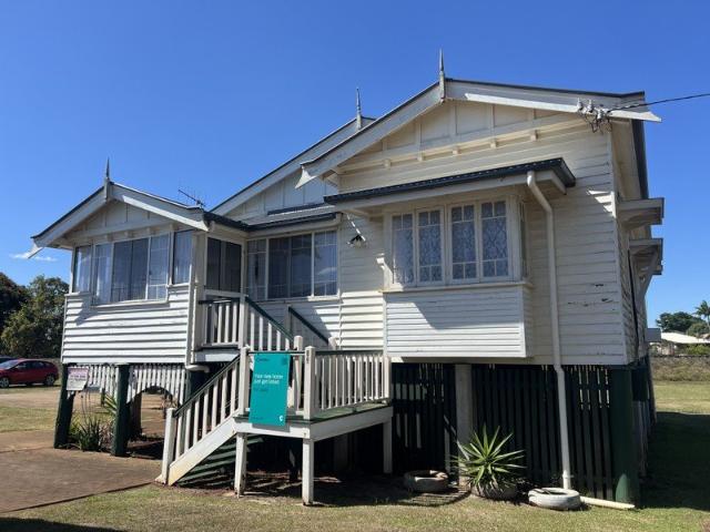 Queenslander Charm with a Convenient Childers Location