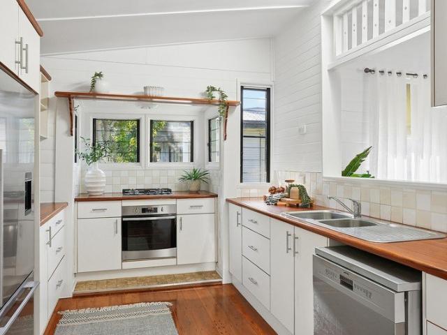 Queenslander charm with exceptional outdoor living