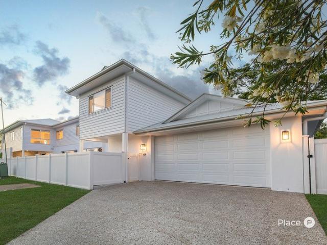 Queenslander Inspired Living with Poolside Entertaining in the Heart of Sherwood