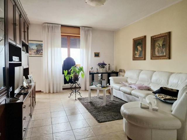 QUERCIOLI/RINCHIOSTRA quadrilocale 100mq