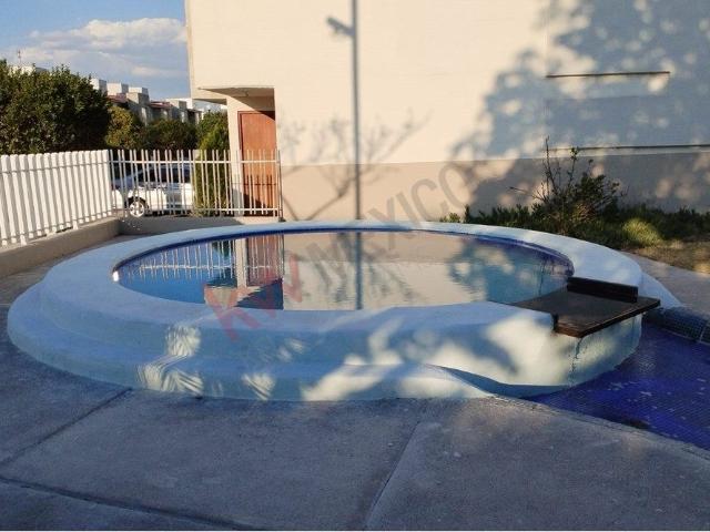Querétaro, Privada Ahuehuetes casa 51, El Marques