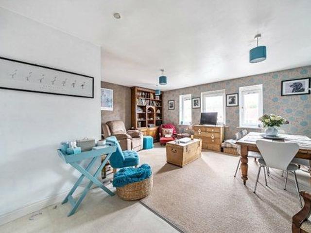 Queripel Close, Tunbridge Wells, Kent, TN2