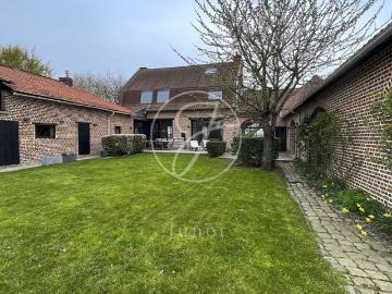 Quesnoy sur Deûle CAMPAGNE Maison à vendre 8 pièces 310m² 5 chambres Jardin Garages Dépendances Parkings