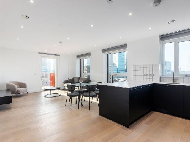 Quest House, London E14, 3 bed flat to rent, £3,750 pcm | PrimeLocation