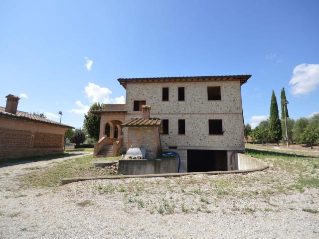 Questa affascinante 608m² Marsciano