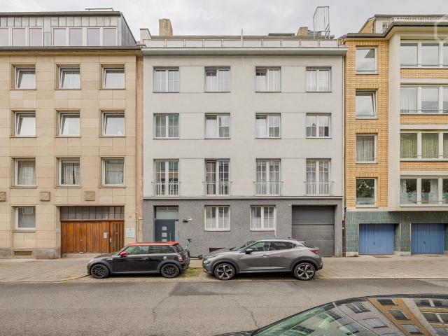 Quite and cozy apartment with Balkony close to Oldtown and Kö, Dusseldorf Amsterdam Apartments for Rent