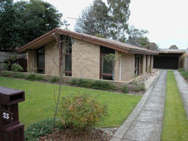 QUITE AND CONTEMPORARY LIVING