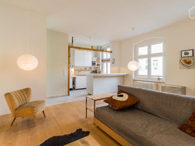 Quite and spacious studio apartment in Neukölln Berlin, Berlin Amsterdam Apartments for Rent