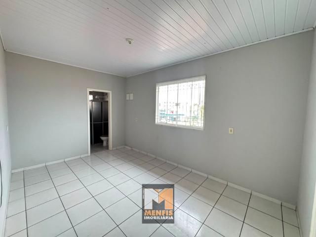 Quitinete com 01 quarto no Centro em Lages SC