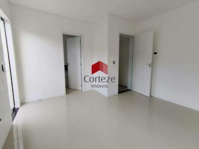 Quitinete com 28,41m² 1 quarto, à venda, no bairro Cajuru em Curitiba