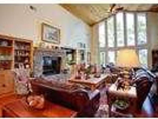 Quitman 5 bed 3.5 bath house