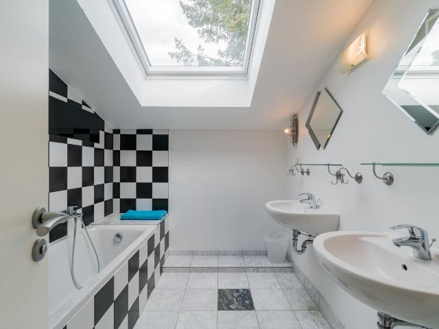 Quickly in the city and quickly in the countryside Zehlendorf, Berlin Amsterdam Apartments for Rent