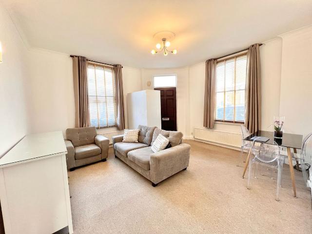 Quicks Road SW19, 2 bed flat to rent, £1,900 pcm | PrimeLocation