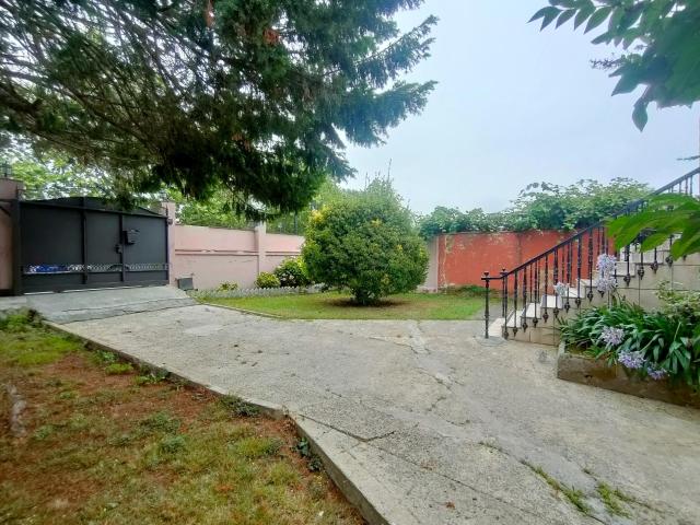 Quieres vivir en un chalet en el casco urbano? – 05171 – Agencia Asturias