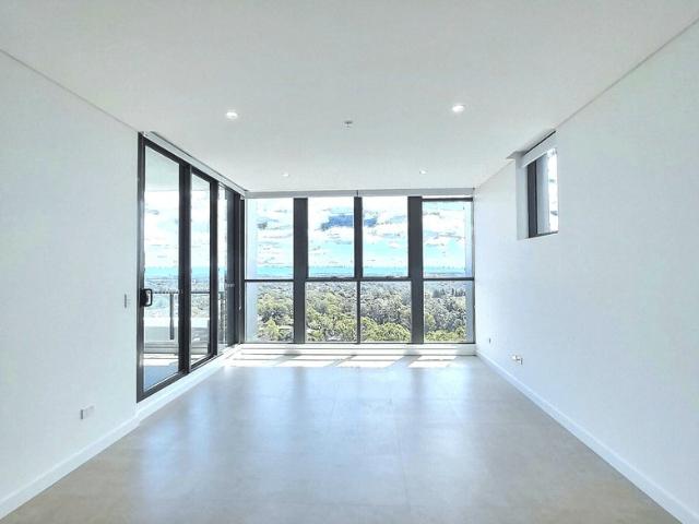 Quiet 1 Bedroom Modern Apartment With Amazing View
